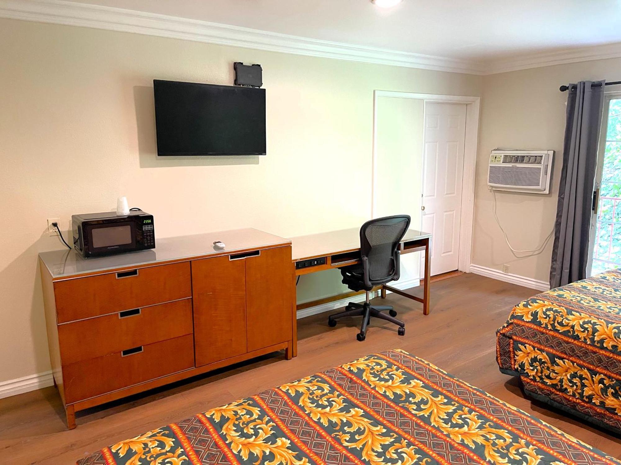 Relax Inn Los Angeles Bagian luar foto
